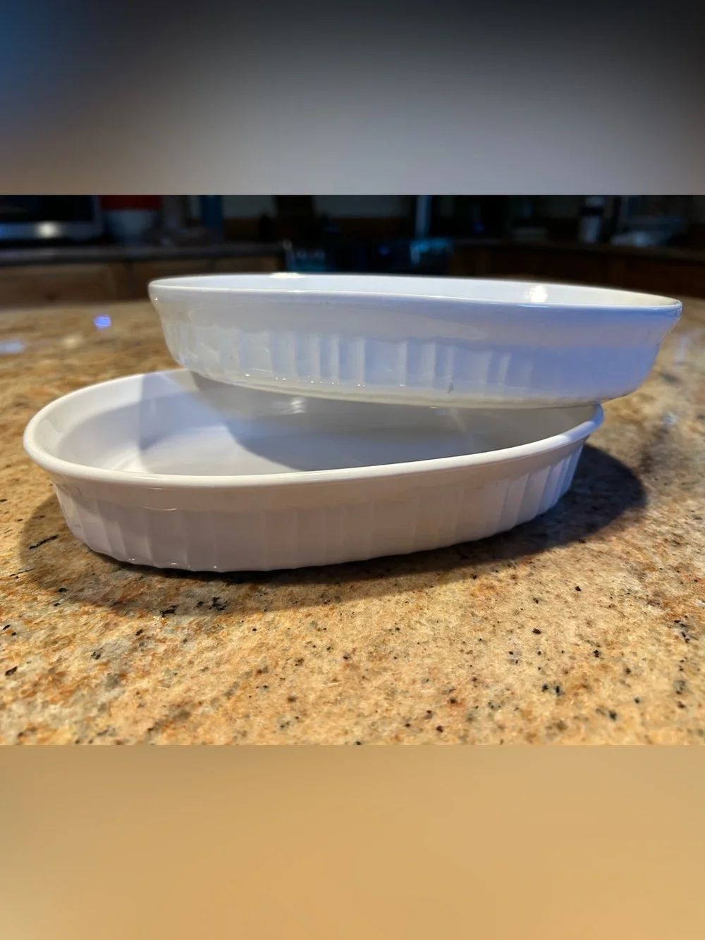 Corningware F-23-B French White Oval Baking Dishes Set of (2) 23 oz 9”x6”x1.5”